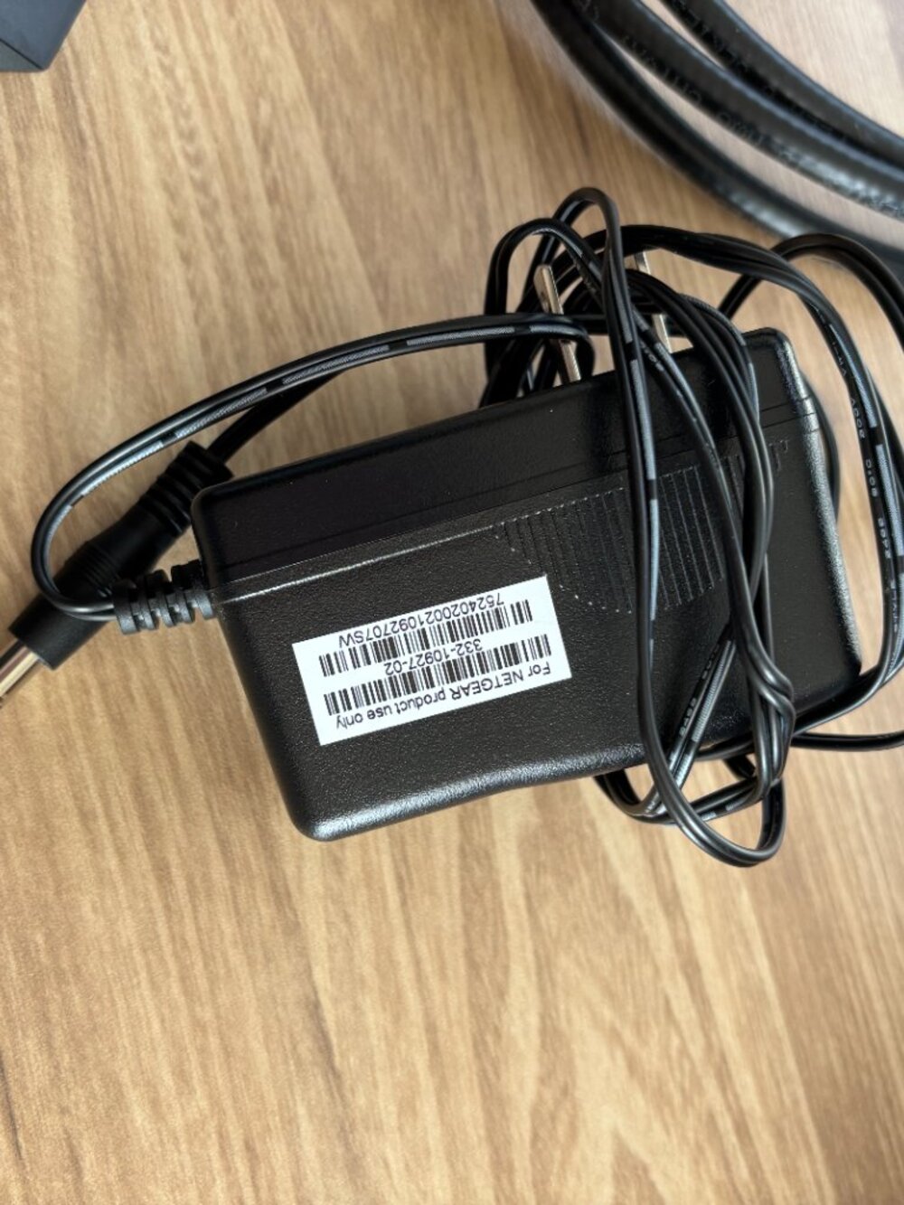 NETGEAR Nighthawk Modem (CM2000) - Picture 8 of 9